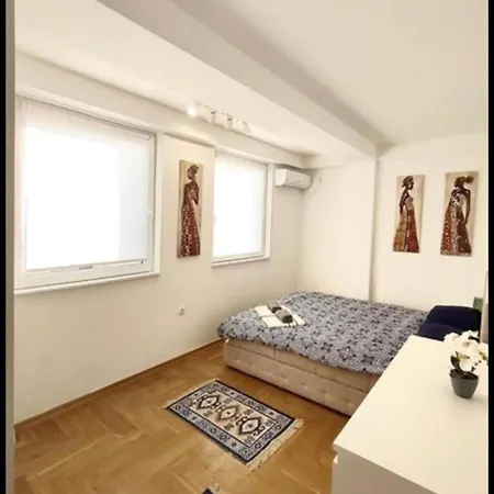 Luxury * Szkopje